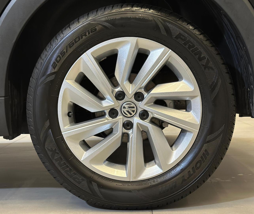 Foto do veículo VOLKSWAGEN T-CROSS T CROSS TSI AD 2020 66.875 KM 92.900,00