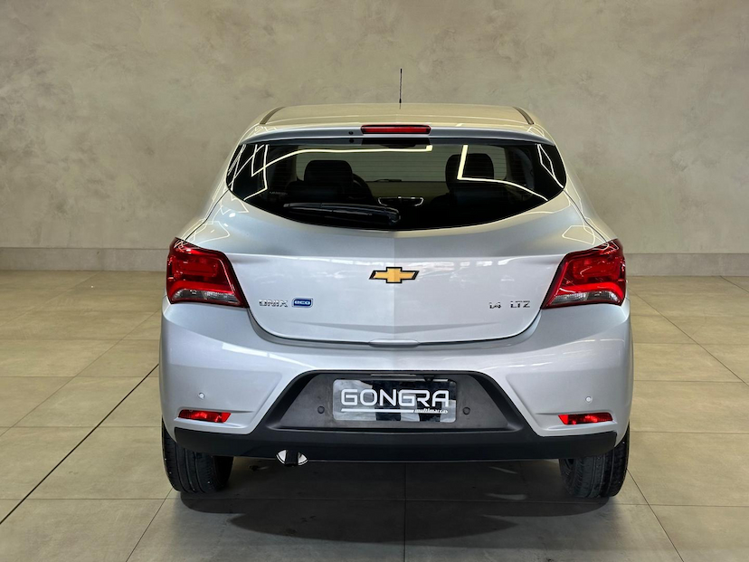 Foto do veículo CHEVROLET ONIX  1. 4MT LTZ 2018 41.000 KM 63.900,00
