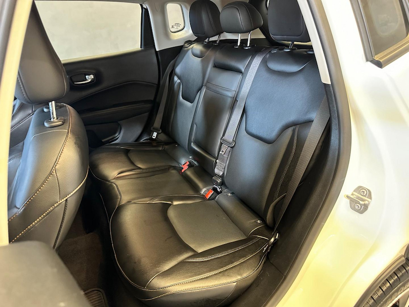Foto do veículo JEEP COMPASS  LIMITED D 2020 62.650 KM 124.900,00