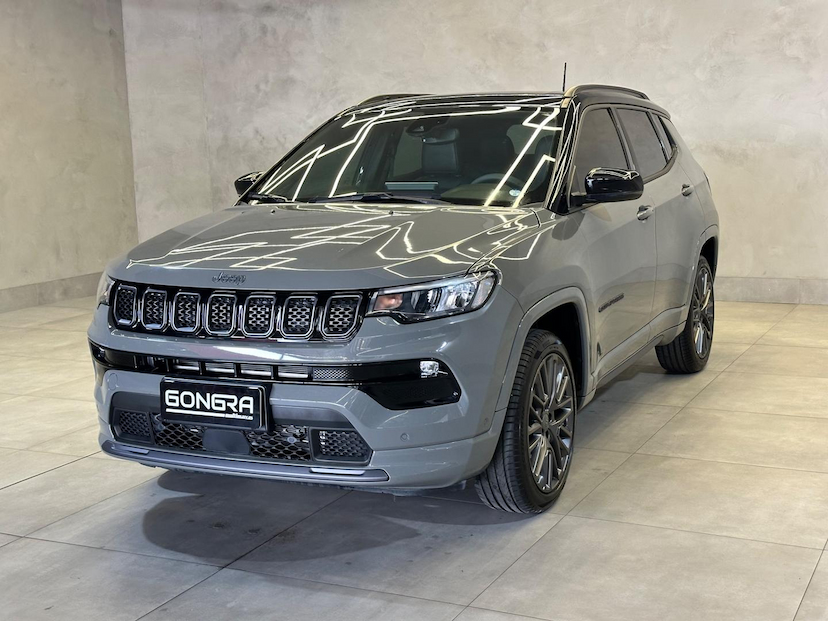 Foto do veículo JEEP COMPASS  SERIE S TF 2022 9.730 KM 156.900,00