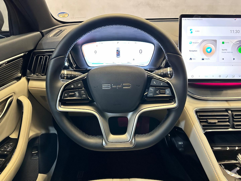 Foto do veículo BYD SONG PLUS  PLUS GS DM 2025 5.000 KM 202.900,00