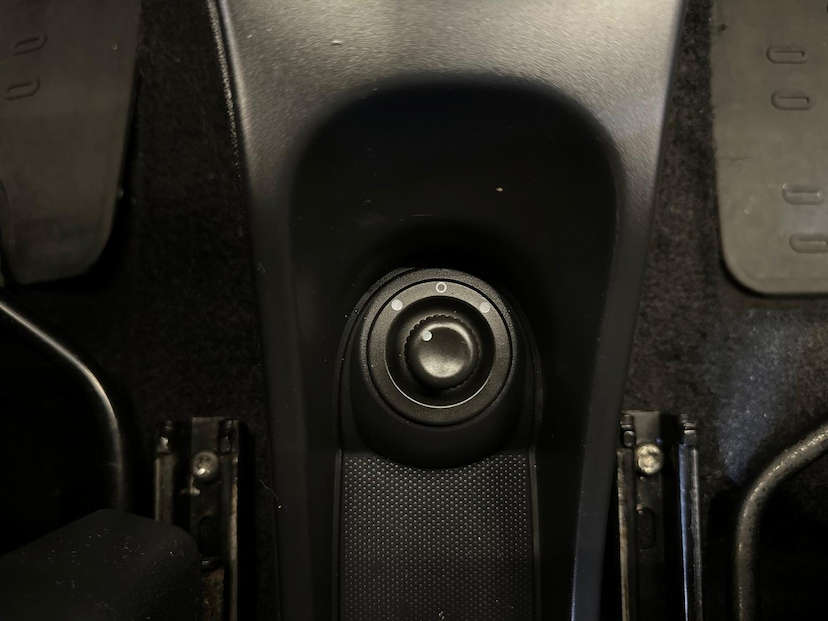 Foto do veículo RENAULT DUSTER  20 D 4X2 2016 89.071 KM 62.900,00