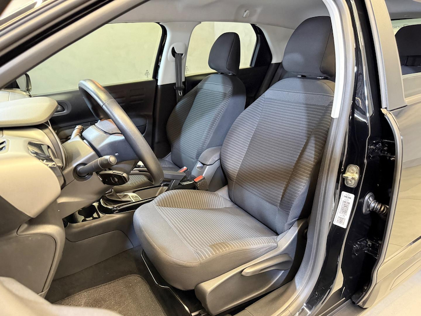 Foto do veículo CITROËN C4 CACTUS  1.6 FEEL AUT 2022 71.971 KM 78.900,00