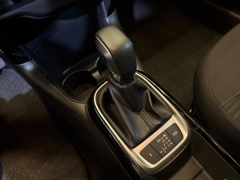 Foto do veículo CITROËN C4 CACTUS  1.6 FEEL AUT 2022 71.971 KM 78.900,00