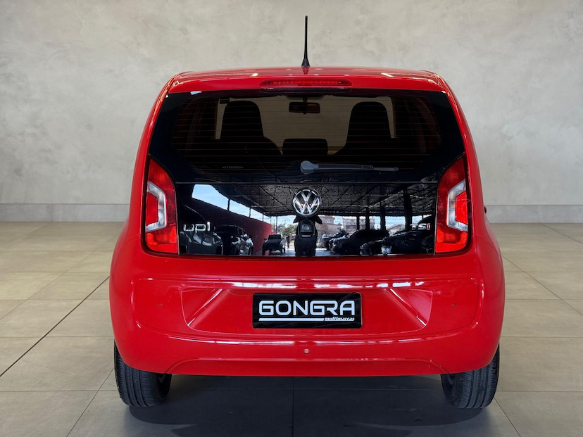 Foto do veículo VOLKSWAGEN UP  MOVE MB 2016 108.376 KM 52.900,00