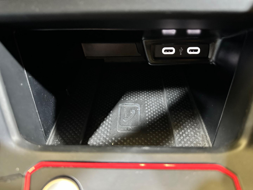 Foto do veículo VOLKSWAGEN POLO  GTS 1.4 TSI 16V FLEX AUT 2023 19.274 KM 129.900,00