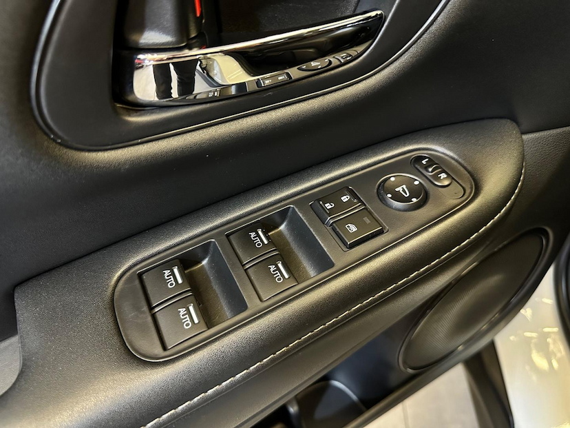 Foto do veículo HONDA HR-V HR-V EX CVT 2020 48.893 KM 112.900,00