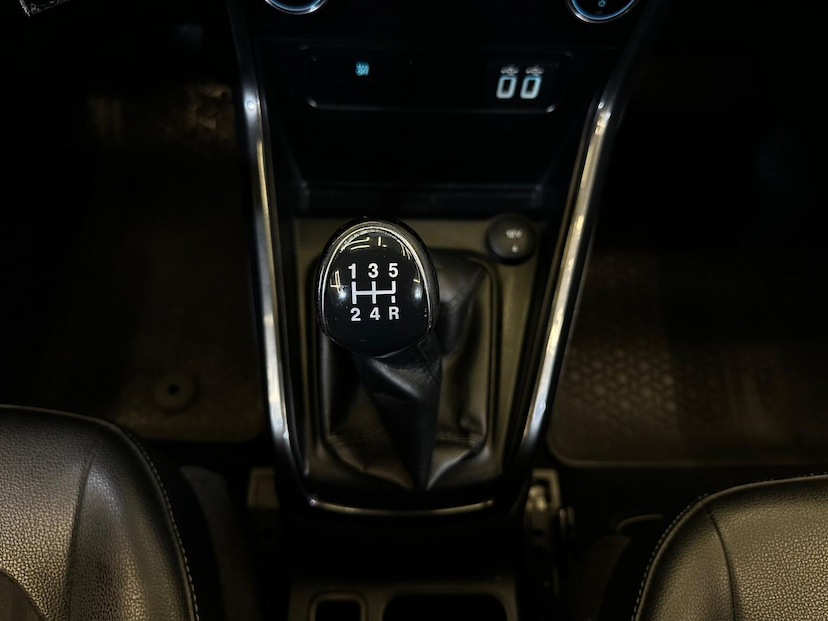 Foto do veículo FORD ECOSPORT  FSL 1.5 2018 77.177 KM 71.900,00