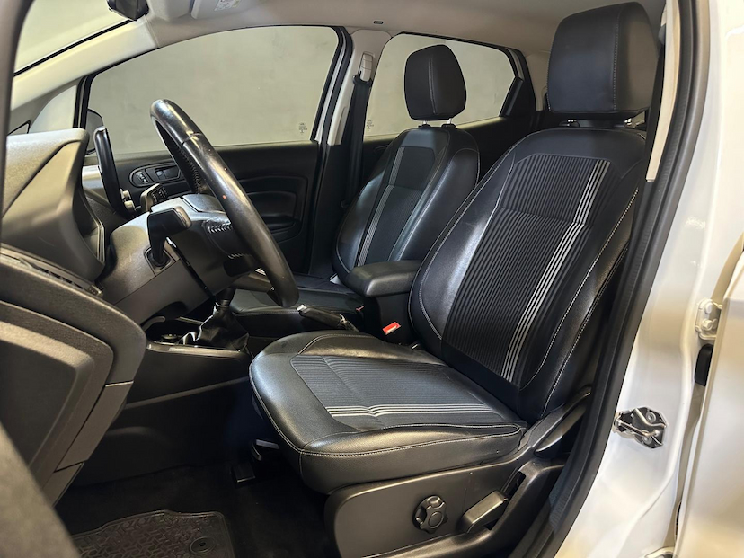 Foto do veículo FORD ECOSPORT  FSL 1.5 2018 77.177 KM 71.900,00