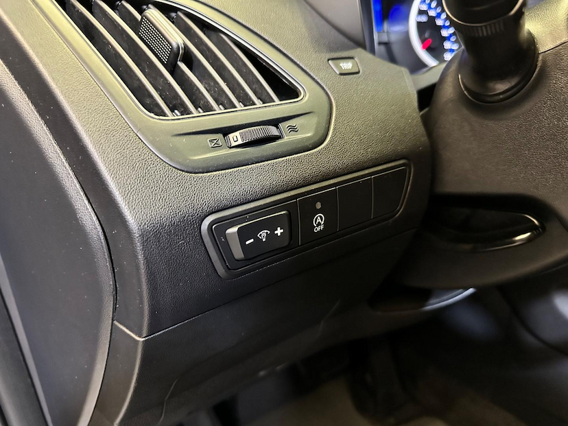 Foto do veículo HYUNDAI IX35  GL 2019 98.352 KM 88.900,00
