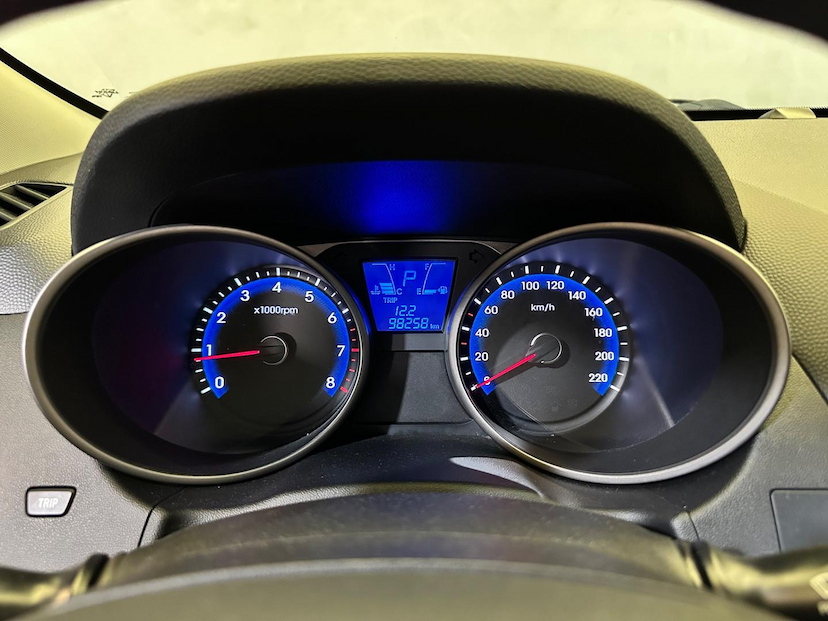 Foto do veículo HYUNDAI IX35  GL 2019 98.352 KM 88.900,00