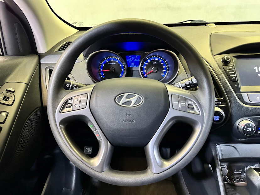 Foto do veículo HYUNDAI IX35  GL 2019 98.352 KM 88.900,00