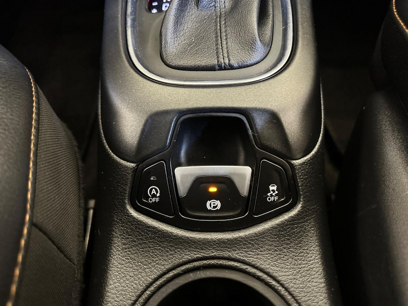 Foto do veículo JEEP COMPASS  LONGITUDE F 2018 77.255 KM 92.900,00