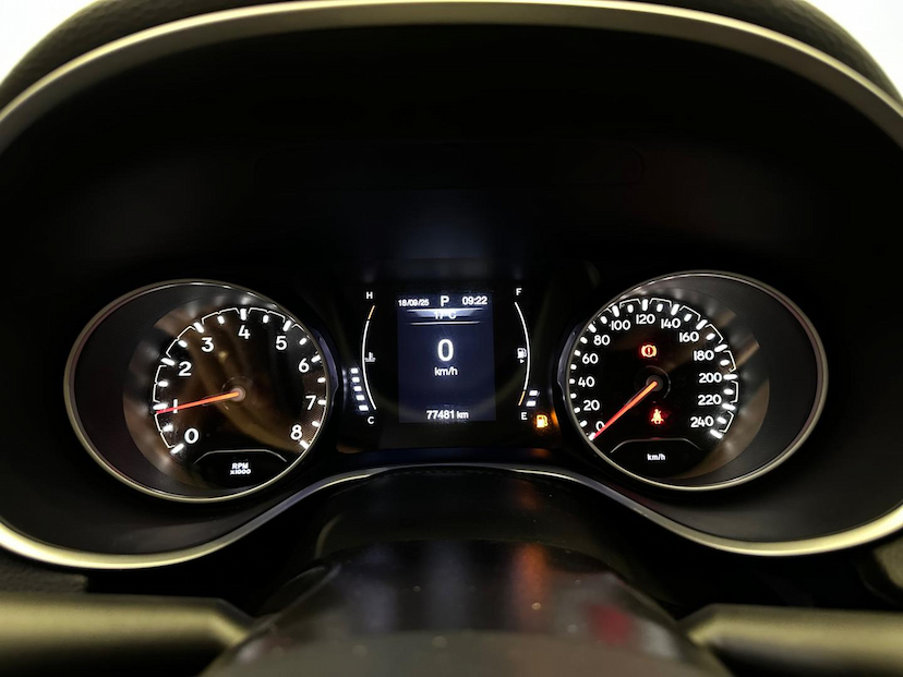 Foto do veículo JEEP COMPASS  LONGITUDE F 2018 77.255 KM 92.900,00