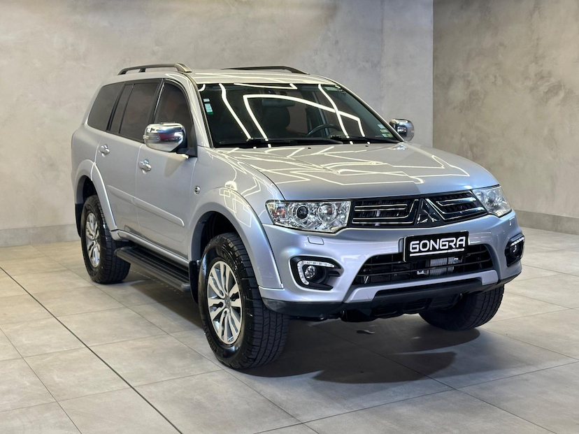 Foto do veículo MITSUBISHI PAJERO DAKAR  4X4 AUT 3.5 7 LUGARES FLEX 2015 106.062 KM 114.900,00