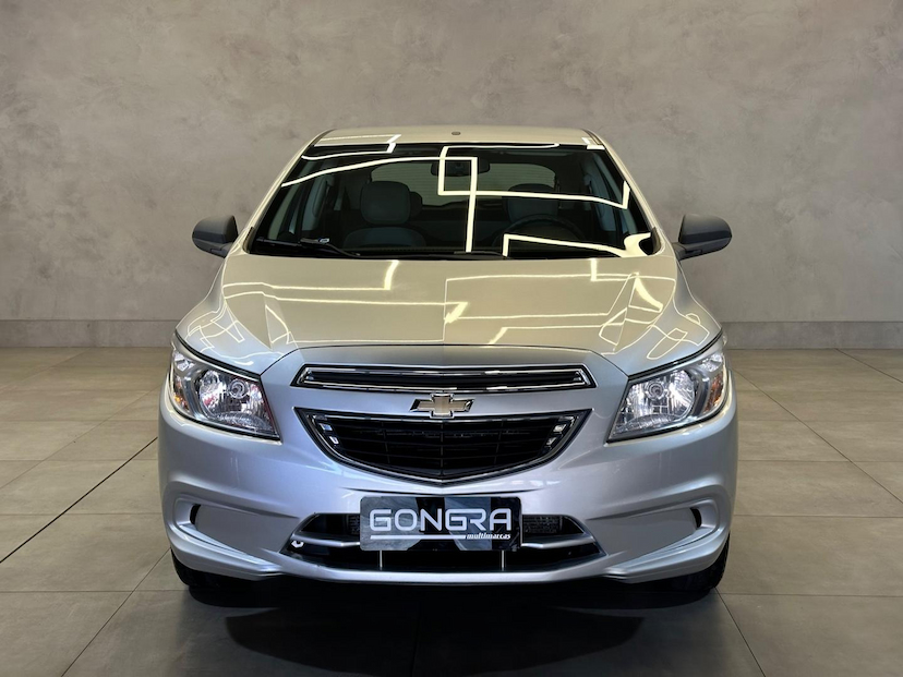 Foto do veículo CHEVROLET ONIX  1.0MT LT 2016 106.000 KM 44.900,00