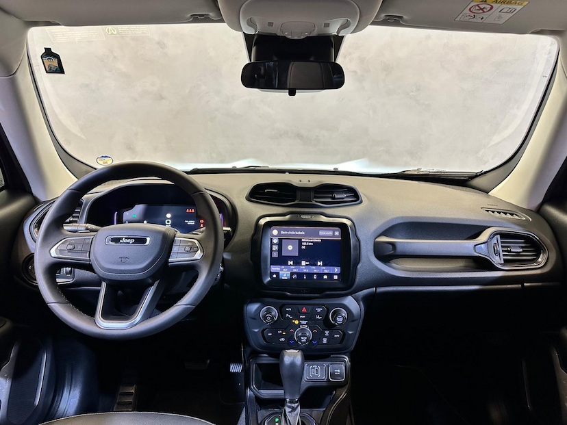 Foto do veículo JEEP RENEGADE  LONGITUDE T270 1.3 TB 4X2 FLEX AUT 2024 12.141 KM 119.900,00