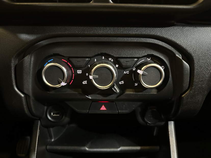 Foto do veículo CITROËN C3  FEEL 1.0 2023 8.832 KM 68.900,00