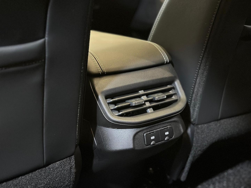 Foto do veículo GWM HAVAL H6  H6 PREMIUM PHEV AWD 2025 2.288 KM 246.900,00