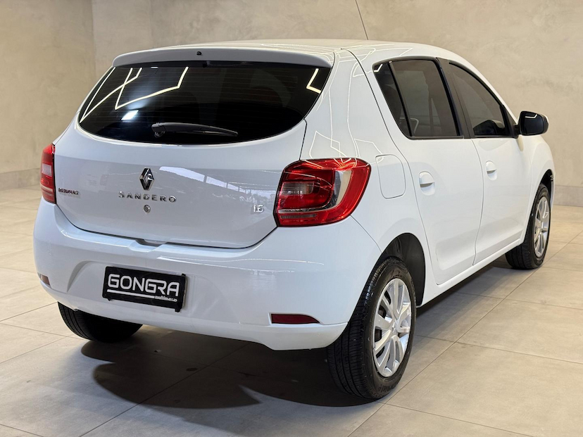 Foto do veículo RENAULT SANDERO  EXPR 16 2016 86.100 KM 43.900,00