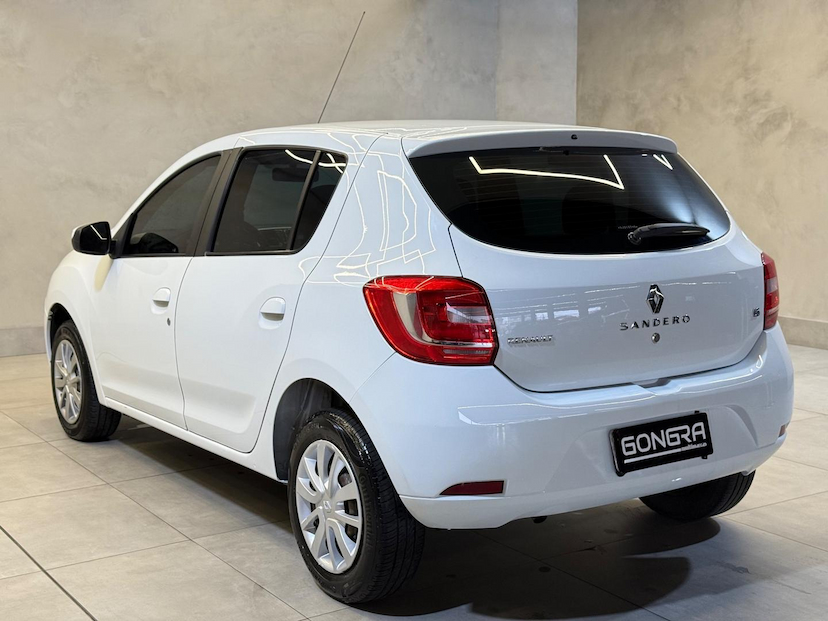 Foto do veículo RENAULT SANDERO  EXPR 16 2016 86.100 KM 43.900,00