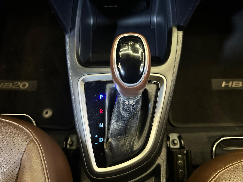Foto do veículo HYUNDAI HB20  PREMIUM 1.6 FLEX 16V AUT. 2017 62.710 KM 68.900,00