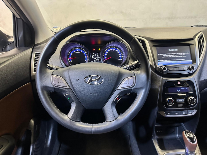 Foto do veículo HYUNDAI HB20  PREMIUM 1.6 FLEX 16V AUT. 2017 62.710 KM 68.900,00