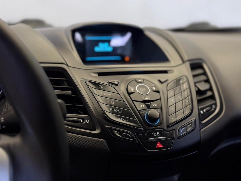 Foto do veículo FORD FIESTA  16SE 2019 112.955 KM 56.900,00