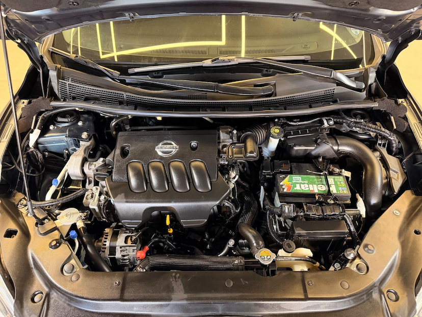 Foto do veículo NISSAN SENTRA  20SL CVT 2015 104.950 KM 59.900,00