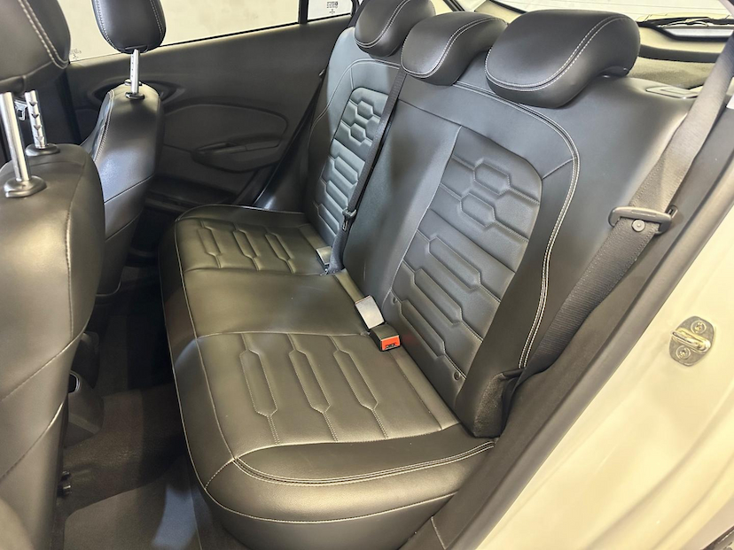 Foto do veículo CHEVROLET ONIX  1.4AT LTZ 2019 45.025 KM 72.900,00