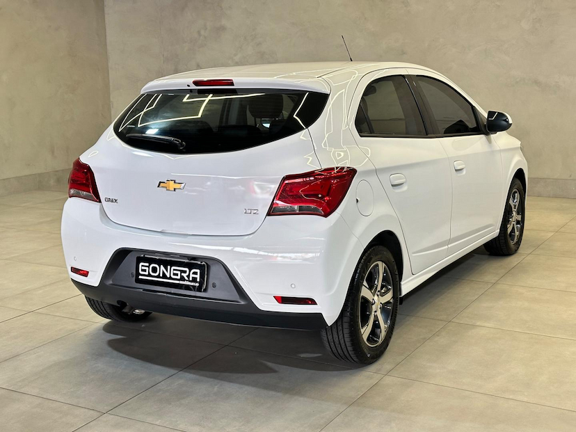 Foto do veículo CHEVROLET ONIX  1.4AT LTZ 2019 45.025 KM 72.900,00