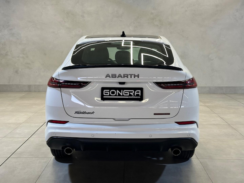 Foto do veículo FIAT FASTBACK  ABARTH 270 2024 19.402 KM 135.900,00