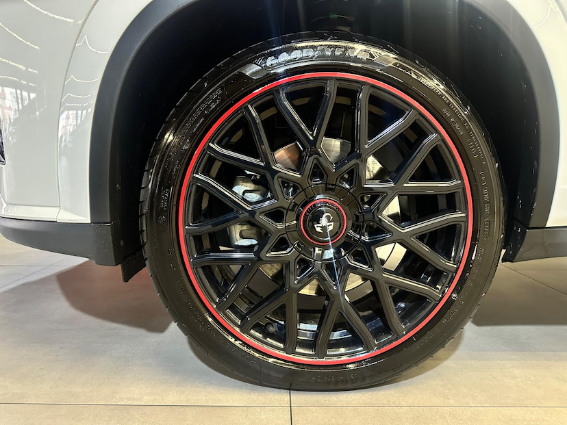 Foto do veículo FIAT FASTBACK  ABARTH 270 2024 19.402 KM 135.900,00