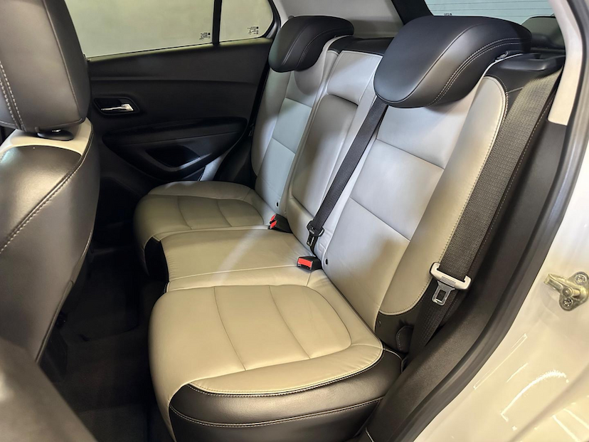 Foto do veículo CHEVROLET TRACKER  LTZ 1.8 16V FLEX 4X2 AUT. 2014 116.869 KM 66.900,00