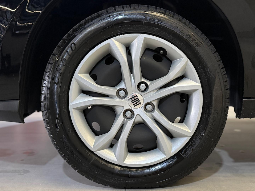 Foto do veículo FIAT ARGO  DRIVE 1.0 2025 49.561 KM 65.900,00