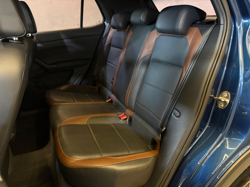 Foto do veículo VOLKSWAGEN T-CROSS T CROSS COMFORTLINE TSI AT 2021 57.945 KM 106.900,00