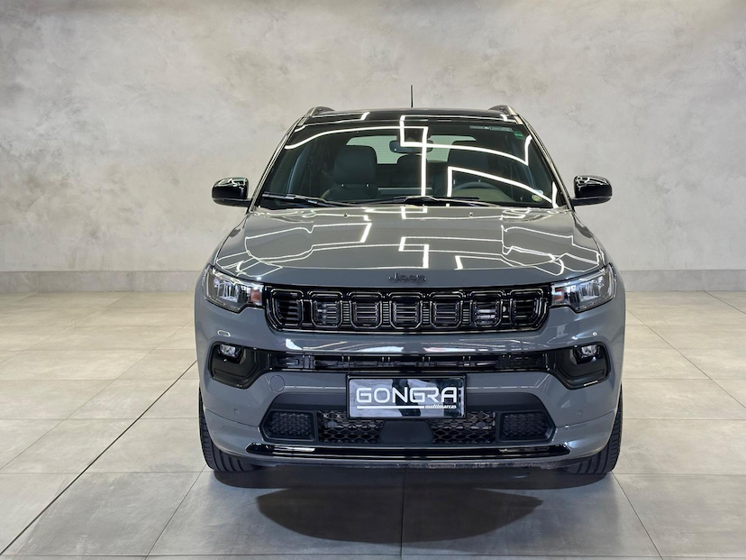 Foto do veículo JEEP COMPASS  BLACKHAWK 2025 27.880 KM 209.900,00