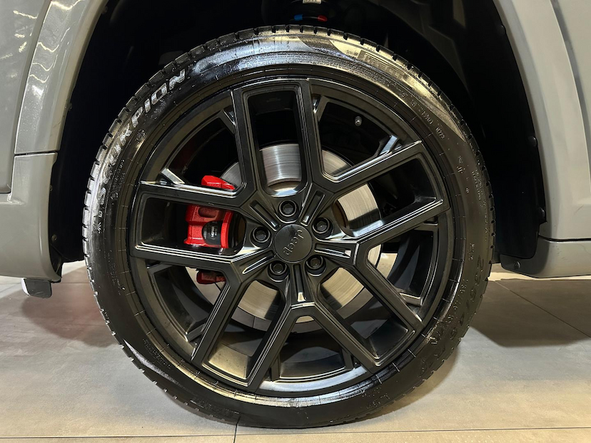 Foto do veículo JEEP COMPASS  BLACKHAWK 2025 27.880 KM 209.900,00