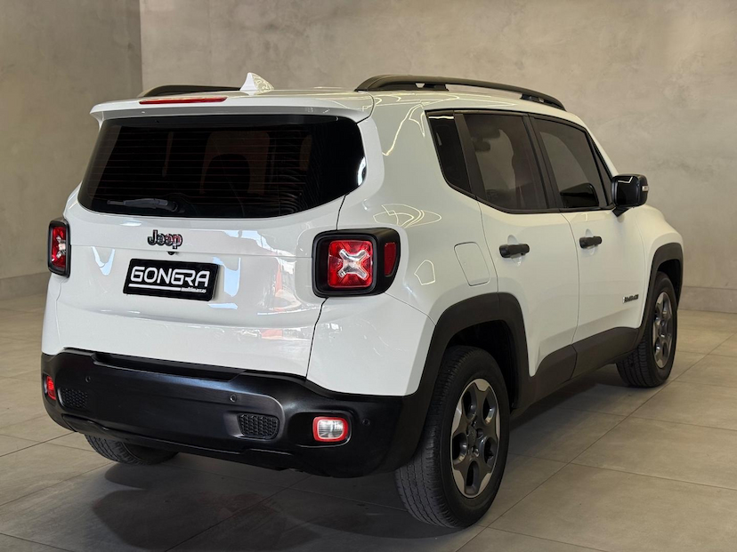 Foto do veículo JEEP RENEGADE  1.8 AT 2018 83.400 KM 69.900,00