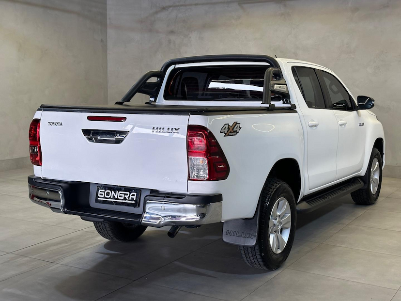 Foto do veículo TOYOTA HILUX  CD SR AUTOMÁTICA 3.0 4X4 2020 101.083 KM 186.900,00