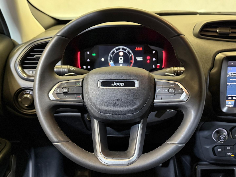 Foto do veículo JEEP RENEGADE  LONGITUDE T270 1.3 TB 4X2 FLEX AUT 2023 50.238 KM 102.900,00