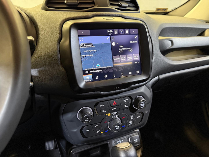 Foto do veículo JEEP RENEGADE  LONGITUDE T270 1.3 TB 4X2 FLEX AUT 2023 50.238 KM 102.900,00
