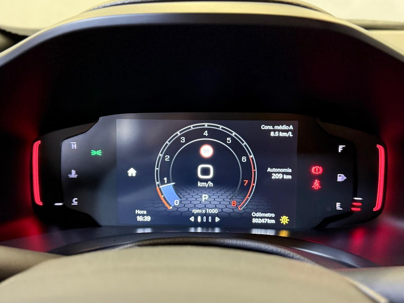 Foto do veículo JEEP RENEGADE  LONGITUDE T270 1.3 TB 4X2 FLEX AUT 2023 50.238 KM 102.900,00