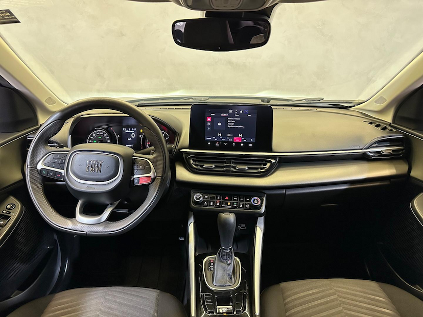 Foto do veículo FIAT FASTBACK  AUDACE 2023 58.964 KM 101.900,00