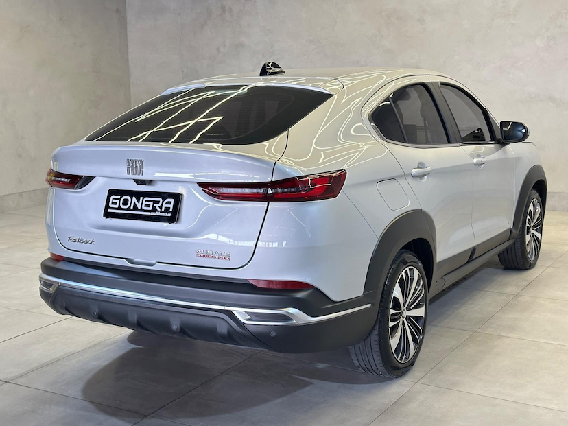 Foto do veículo FIAT FASTBACK  AUDACE 2023 58.964 KM 101.900,00