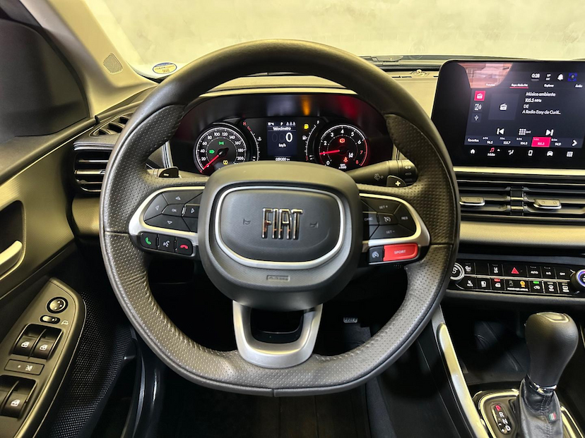 Foto do veículo FIAT FASTBACK  AUDACE 2023 58.964 KM 101.900,00