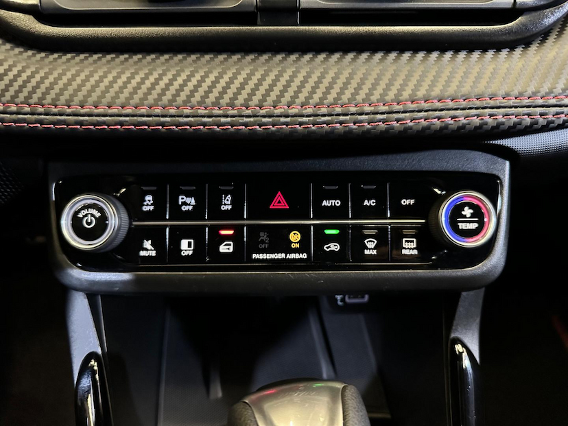 Foto do veículo FIAT PULSE  ABARTH 270 2024 16.606 KM 128.900,00