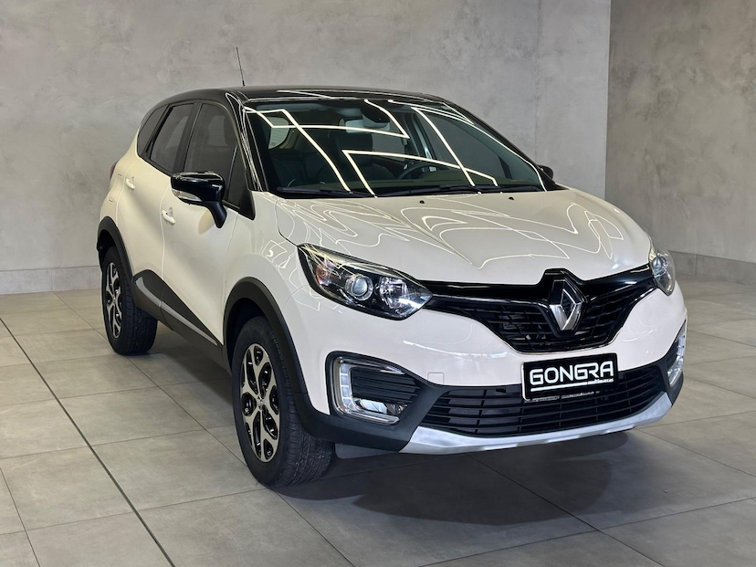 Foto do veículo RENAULT CAPTUR  INTEN 16A 2018 53.349 KM 74.900,00