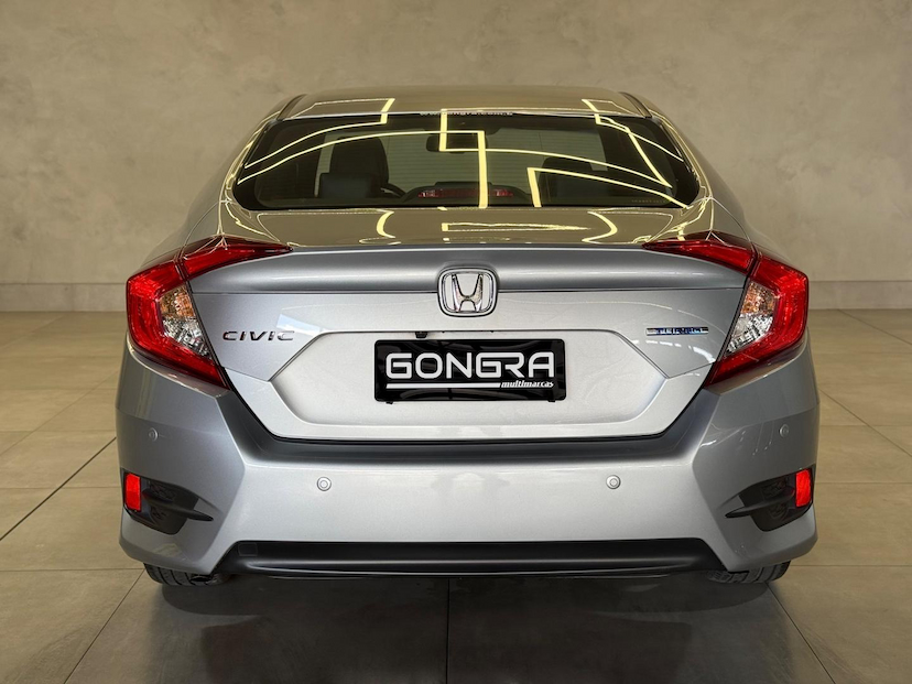Foto do veículo HONDA CIVIC  TOURING CVT 2019 63.800 KM 139.900,00