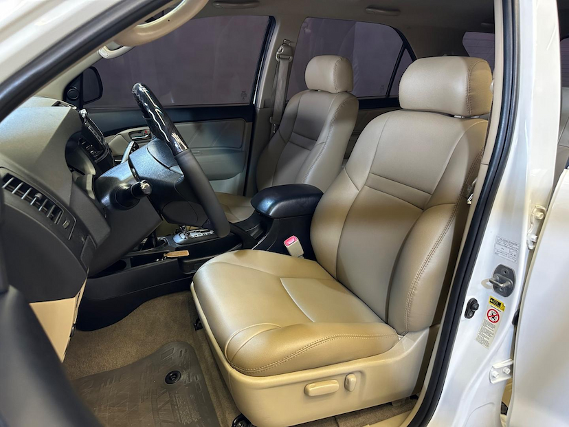 Foto do veículo TOYOTA HILUX SW4 SRV4X4 2015 162.500 KM 158.900,00